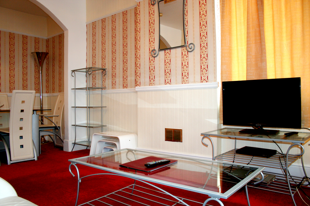 Apartment dining table