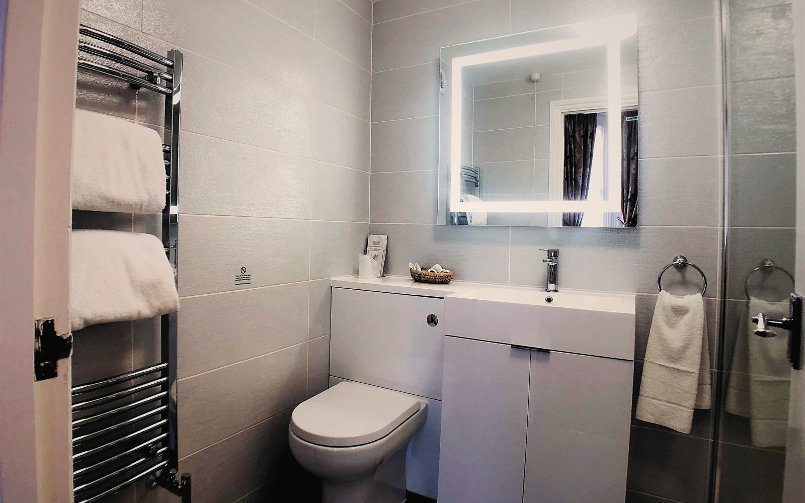Modern en-suite with heated towel rail